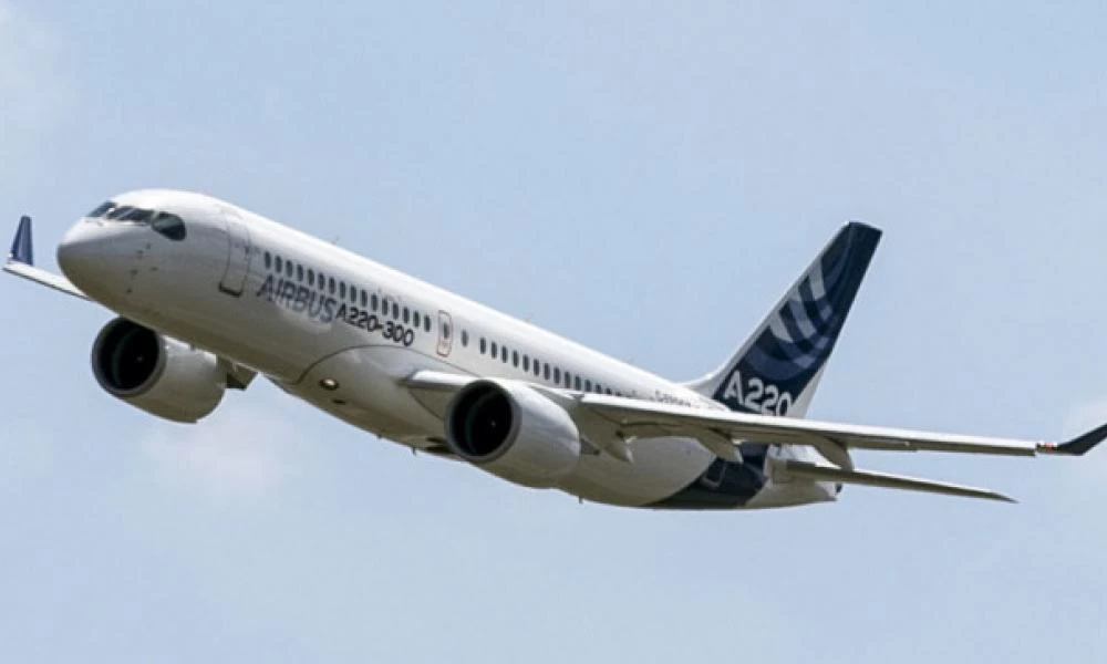 Λαθρεπιβάτης κρύφτηκε στους τροχούς αεροπλάνου κι έζησε